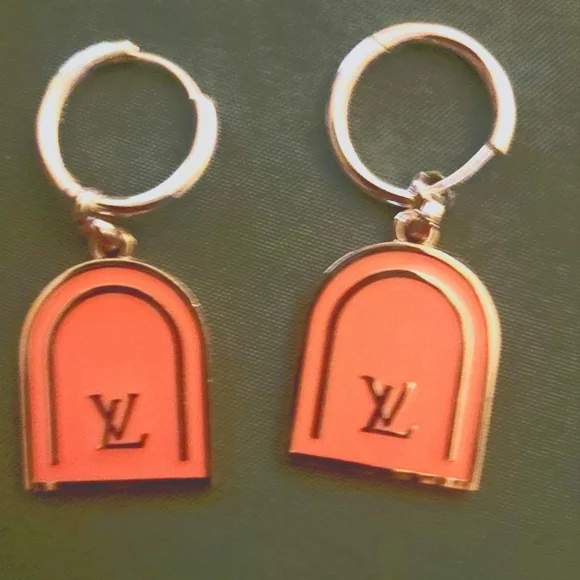 LOUIS VUITIION DANGLE HOOP ATTACHMENT CHARM EARINGS - Picture 2 of 3